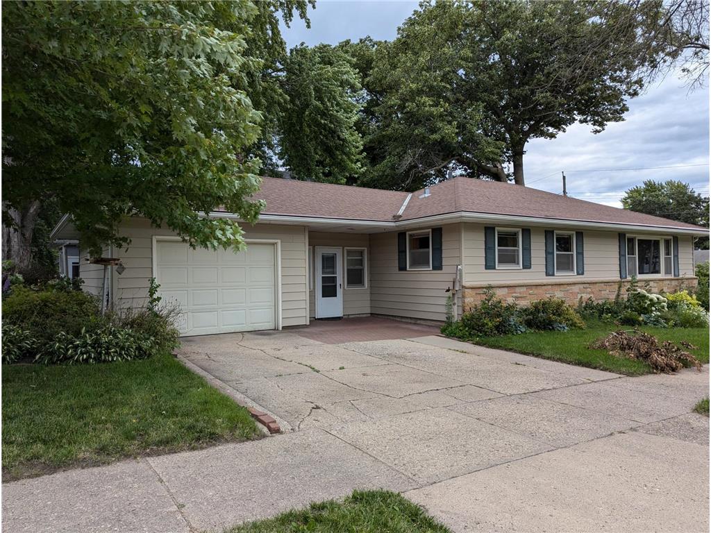 101 N 1st Avenue Albert Lea MN 56007 6562675 image1