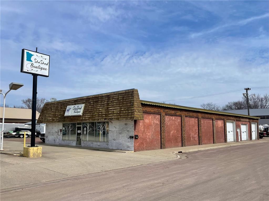 101 N Cass Avenue Springfield MN 56087 7015929 image1