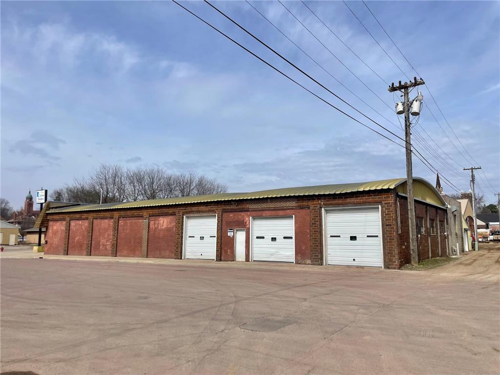 101 N Cass Avenue Springfield MN 56087 7015929 image2