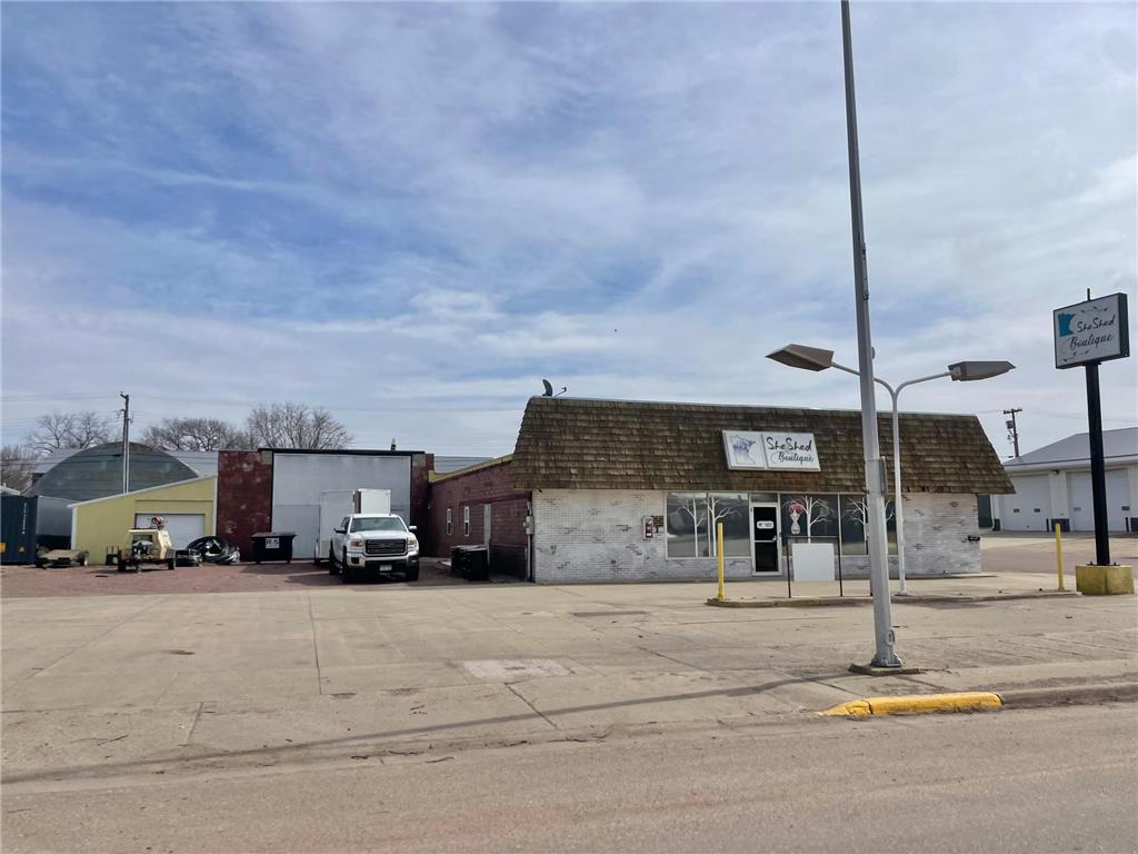 101 N Cass Avenue Springfield MN 56087 7015929 image4