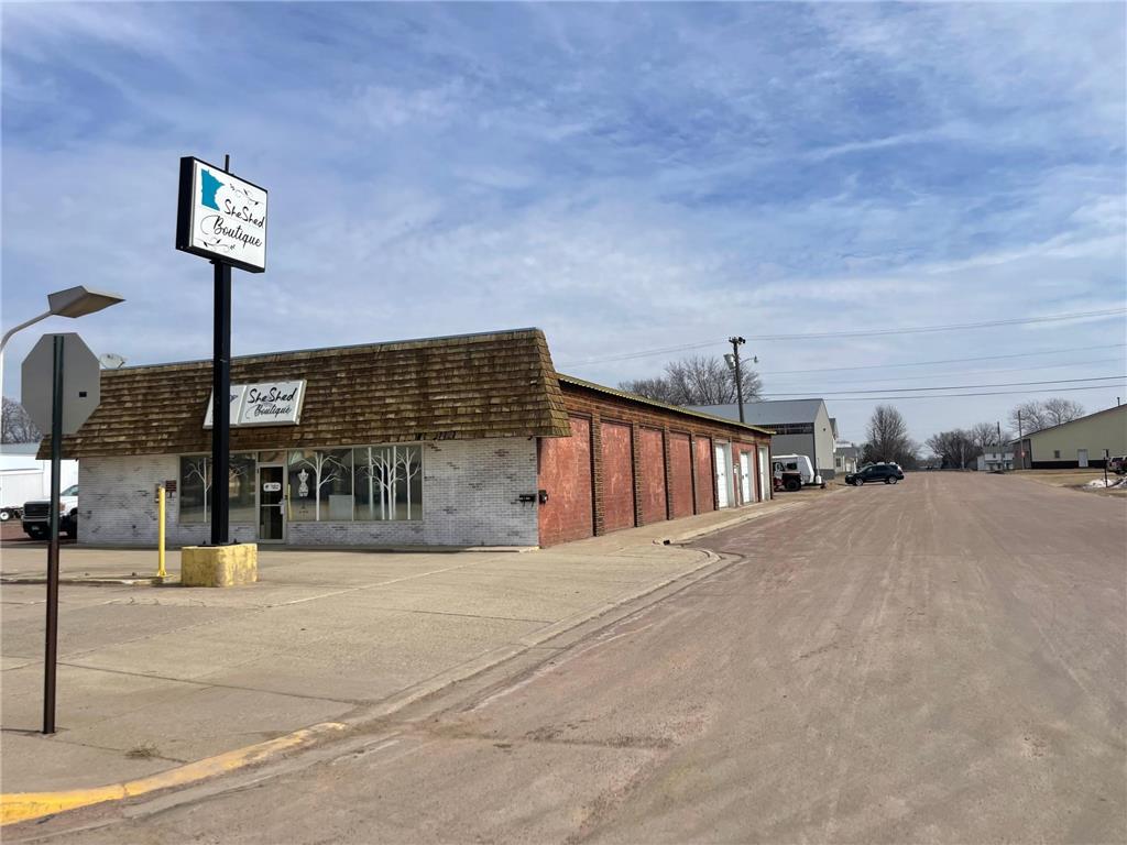 101 N Cass Avenue Springfield MN 56087 7015929 image5
