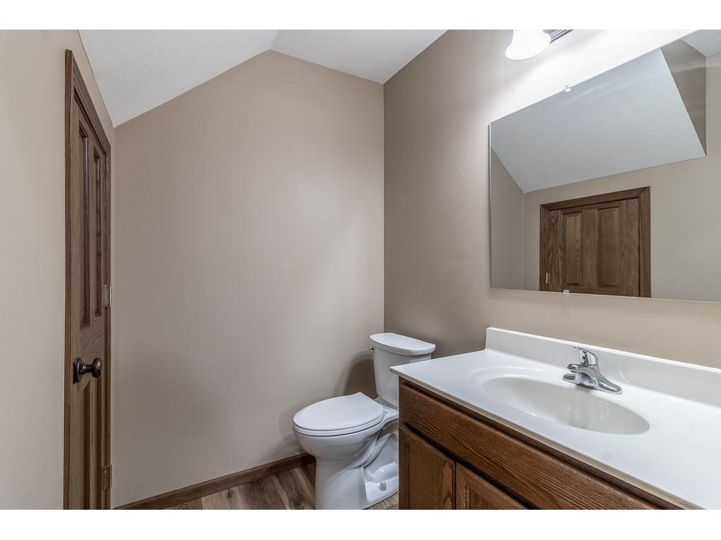 101 N Duck Lake Avenue Madison Lake MN 56063 6780046 image11