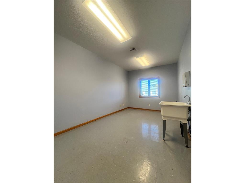 101 N Main Street Chokio MN 56221 7083181 image15