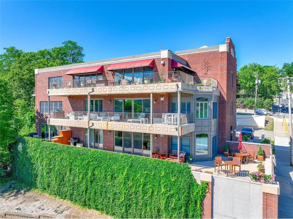 101 Olive Street E #4 Stillwater MN 55082 - St. Croix River-Stlwtr/Prescott 6537772 image1