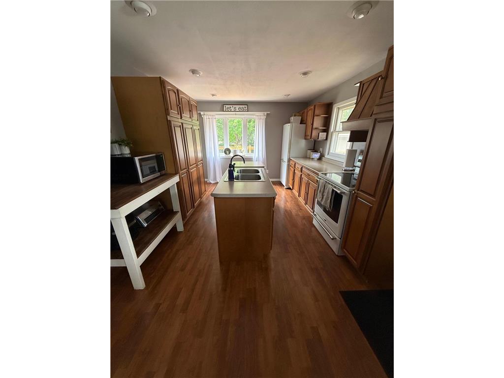 101 Parker Lane Redwood Falls MN 56283 7088187 image2
