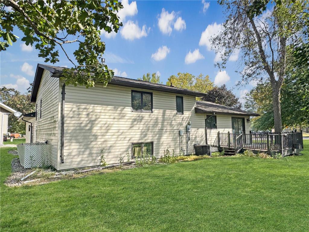 101 Parkview Drive Lake Benton MN 56149 6796734 image30