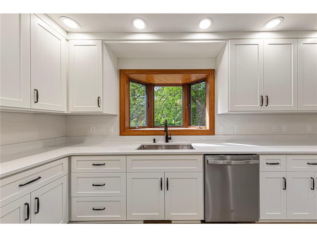 101 Pohl Road Mankato MN 56001 7081341 image25