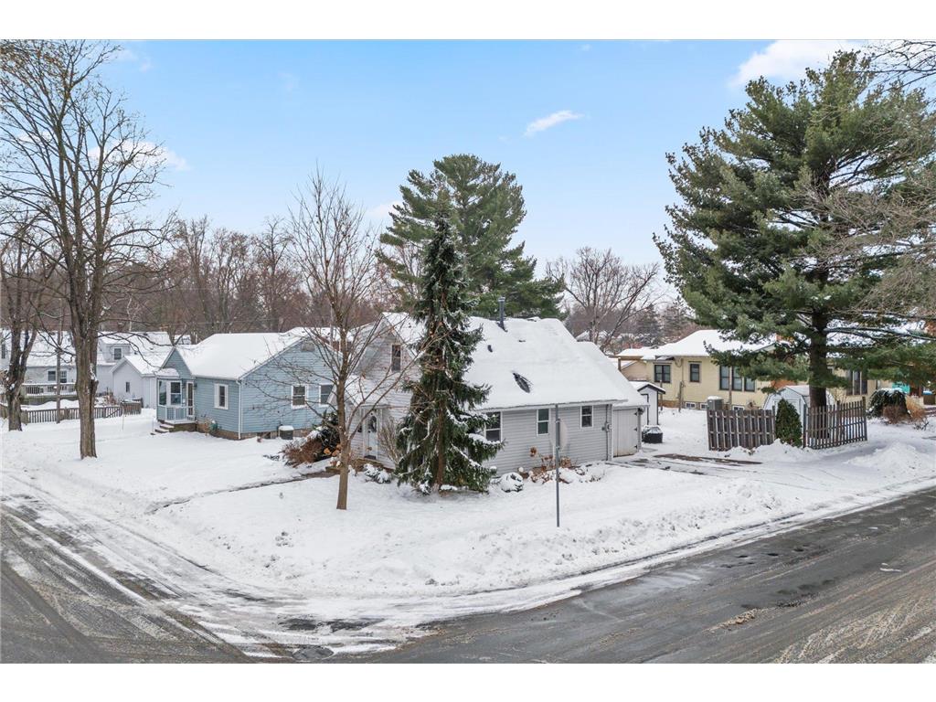 101 S 8th Street River Falls WI 54022 6825302 image19