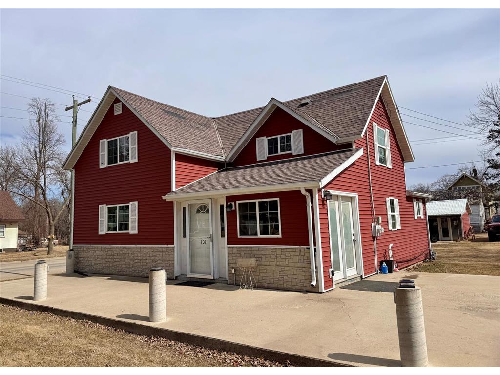 101 S Brook Street Hendricks MN 56136 6680603 image1