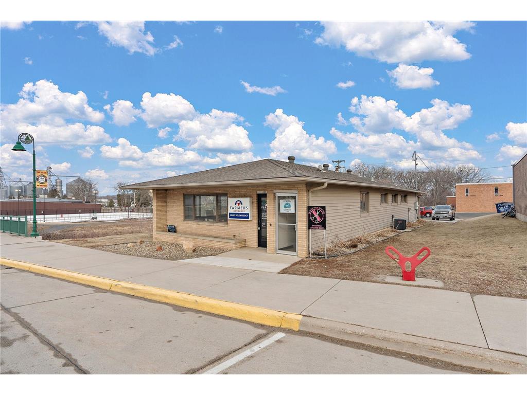 101 S Main Street Pine Island MN 55963 6785824 image32