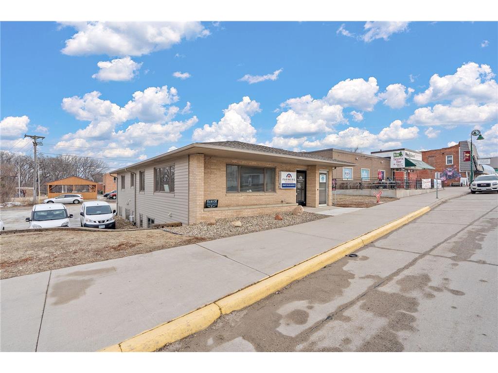 101 S Main Street Pine Island MN 55963 6785824 image33