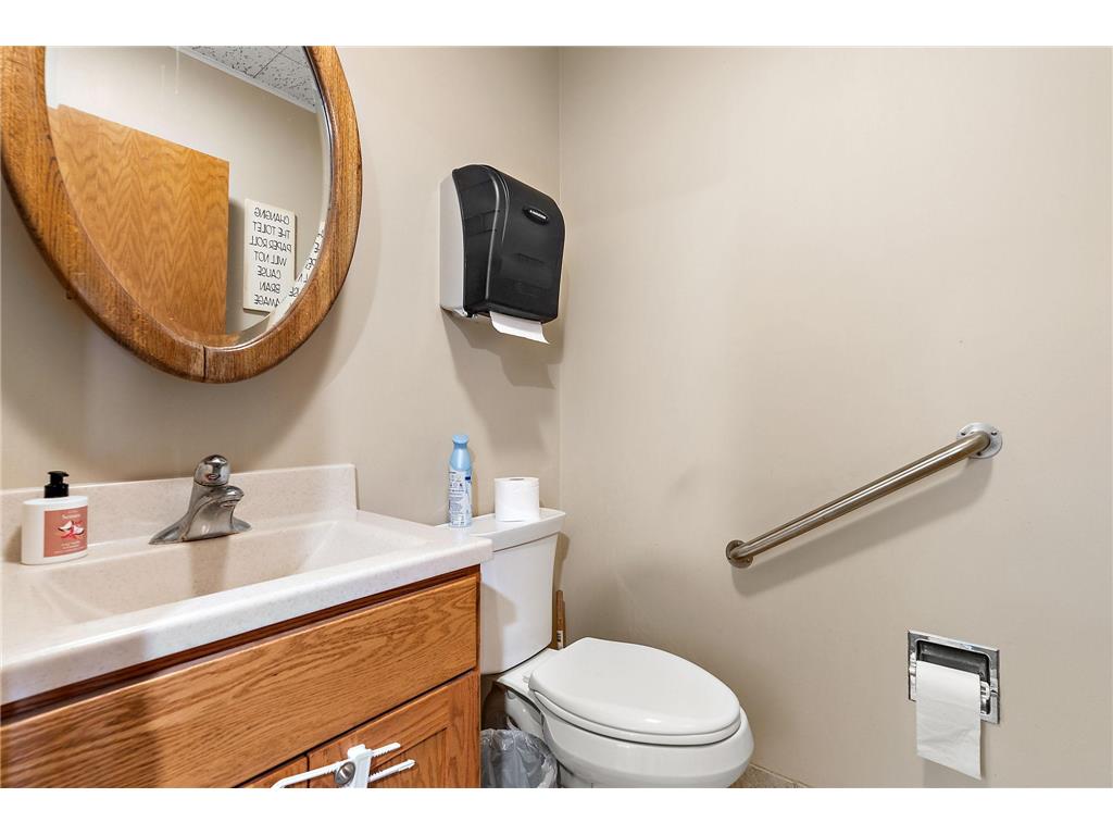 101 S Main Street Pine Island MN 55963 6785824 image9