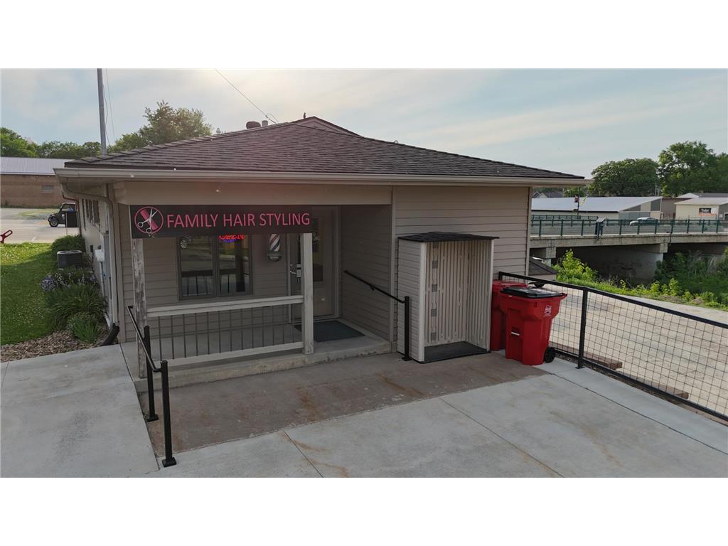 101 S Main Street Pine Island MN 55963 7082131 image4