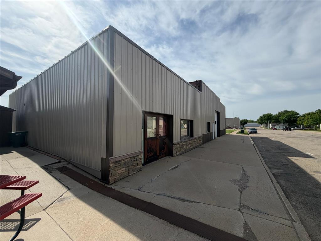 101 S Mckenzie Street Luverne MN 56156 7082754 image4