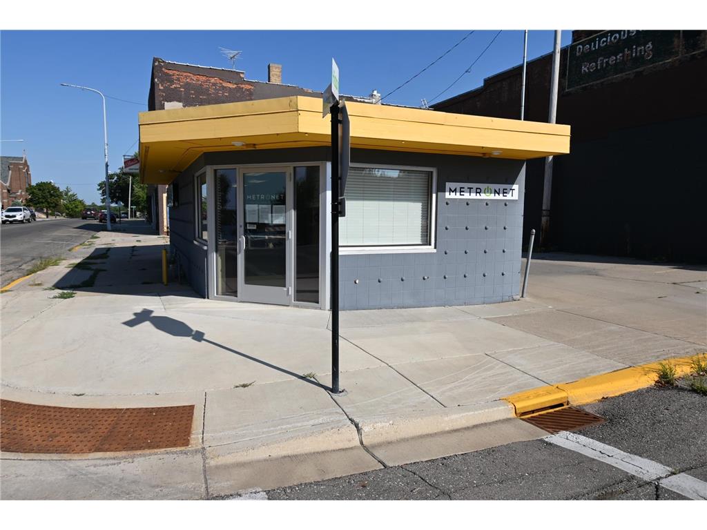 101 S Newton Avenue, Albert Lea, MN, 56007 MLS 6257207 Edina Realty