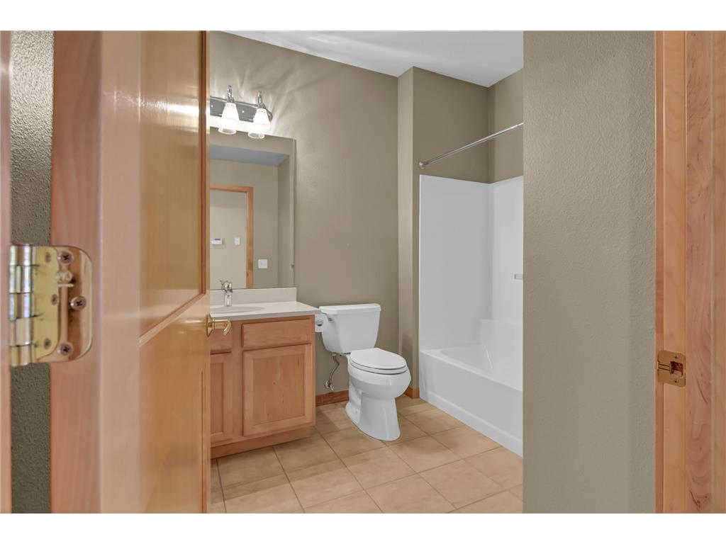 101 S Washington Street #302 Lake City MN 55041 - PEPIN 7034360 image35