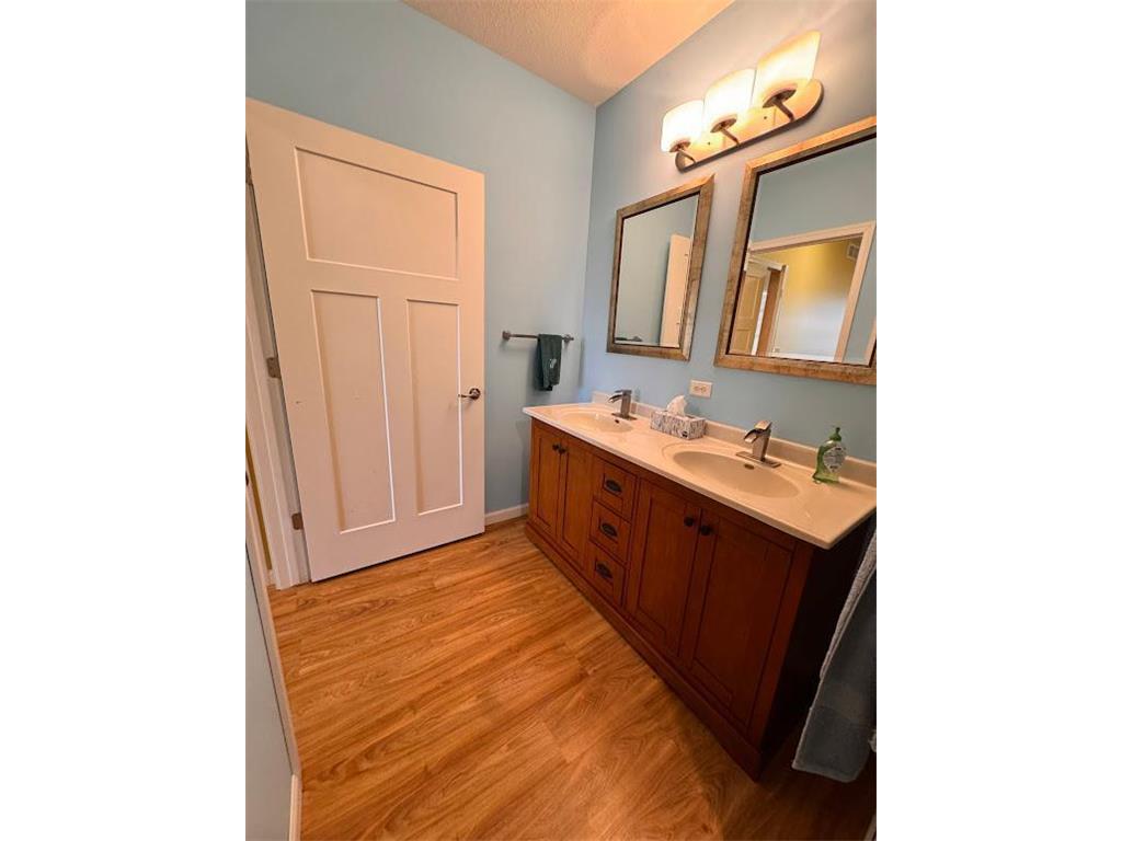 101 Saint Olaf Avenue #402 Northfield MN 55057 - Cannon River 7049909 image41