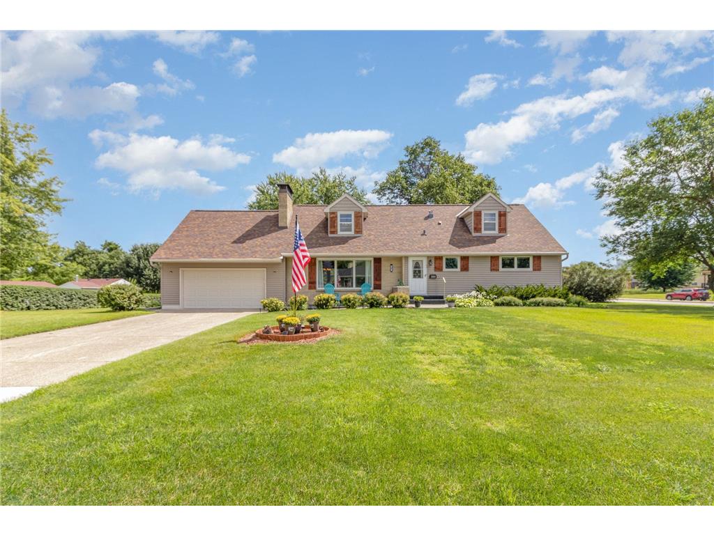 101 Sunrise Avenue N New Prague MN 56071 6773527 image1