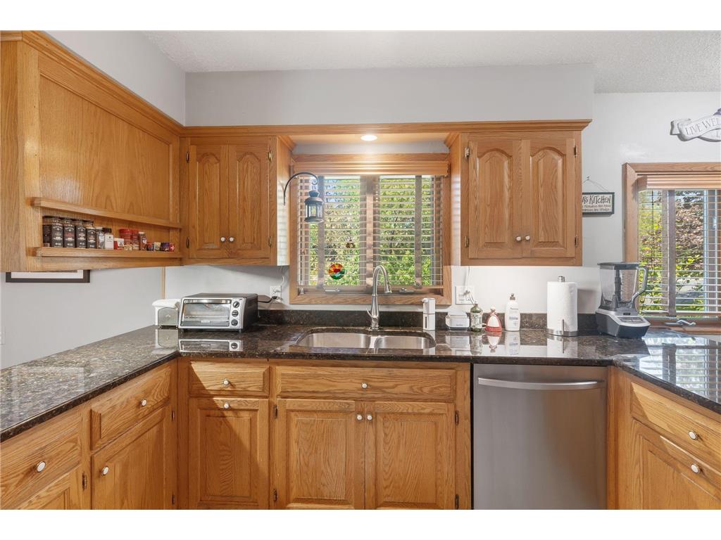 101 Timberland Drive Burnsville MN 55337 7072632 image10