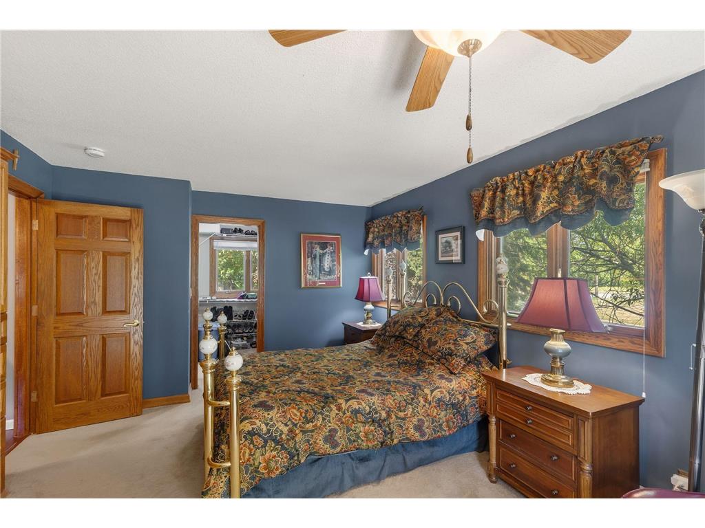 101 Timberland Drive Burnsville MN 55337 7072632 image14
