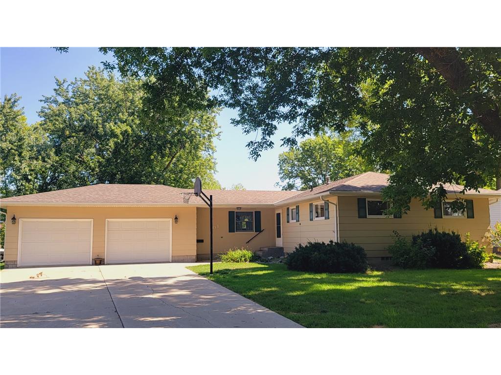 101 W 5th Street S, Cottonwood, MN, 56229 MLS 6423444 Edina Realty