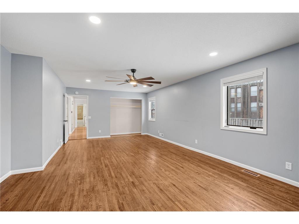 101 W 93rd Street Bloomington MN 55420 7033892 image25