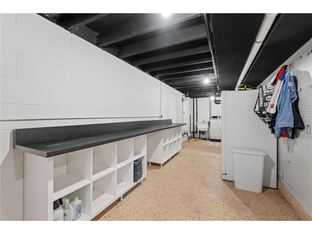 101 W 93rd Street Bloomington MN 55420 7033892 image34