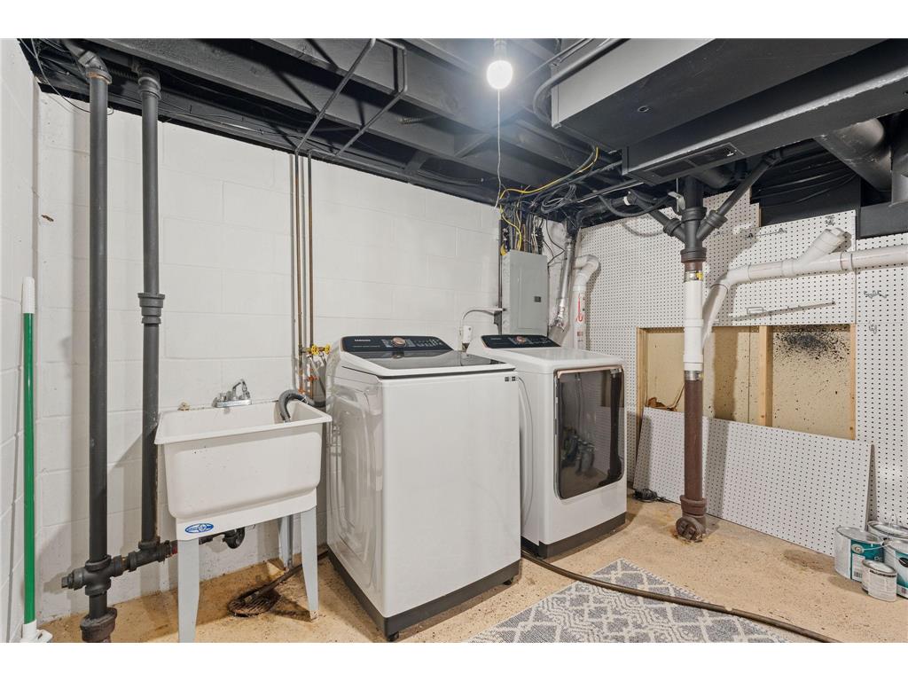 101 W 93rd Street Bloomington MN 55420 7033892 image35