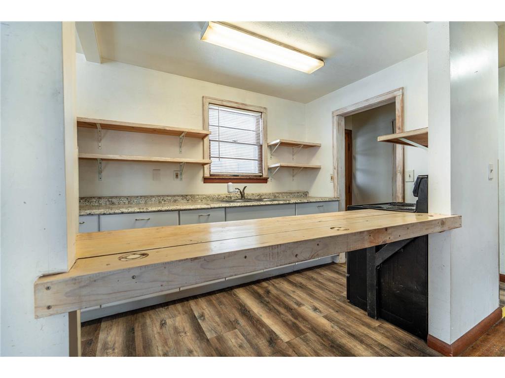 101 W Broadway Elizabeth MN 56533 6825668 image3