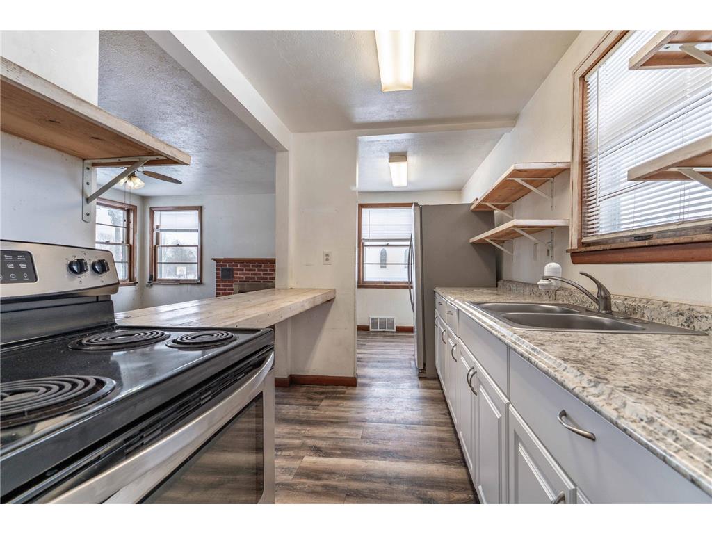 101 W Broadway Elizabeth MN 56533 6825668 image5