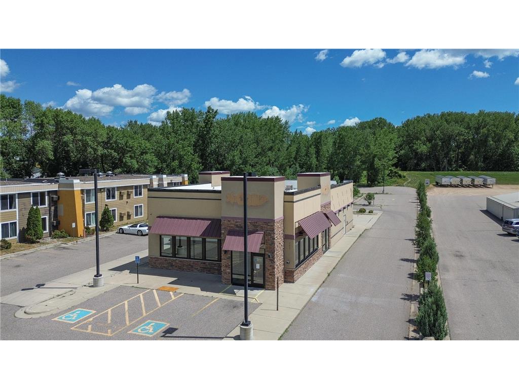 101 W Lind Court Mankato MN 56001 7100613 image1