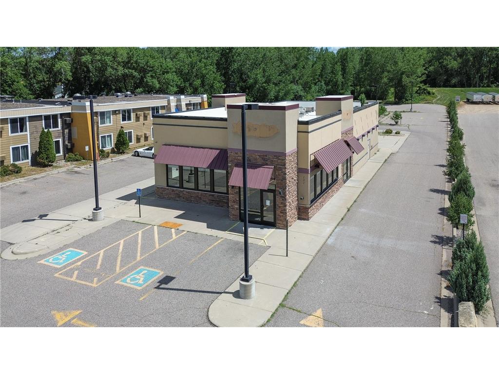 101 W Lind Court Mankato MN 56001 7100613 image2