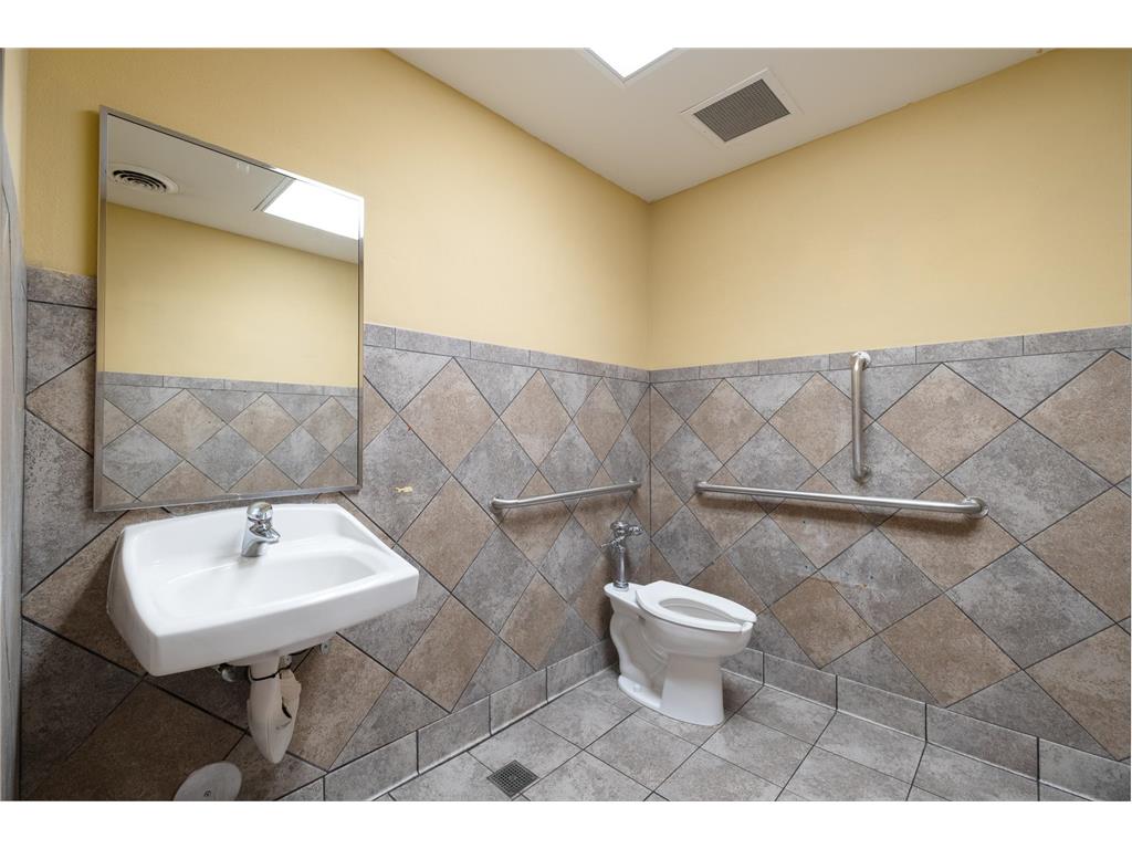 101 W Lind Court Mankato MN 56001 7100613 image39