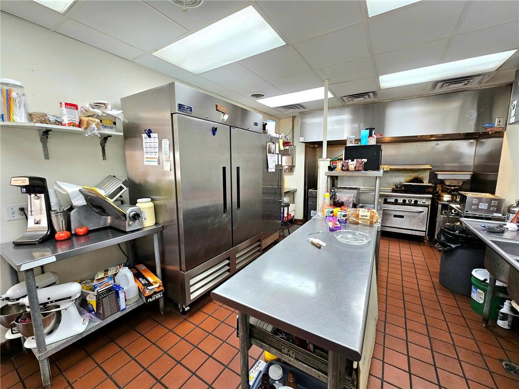 101 W Main Street Spring Grove MN 55974 7020068 image10