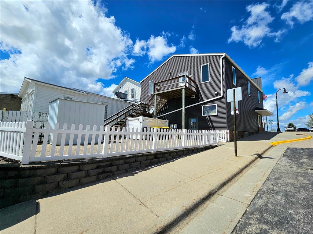 101 W Main Street Spring Grove MN 55974 7020068 image7