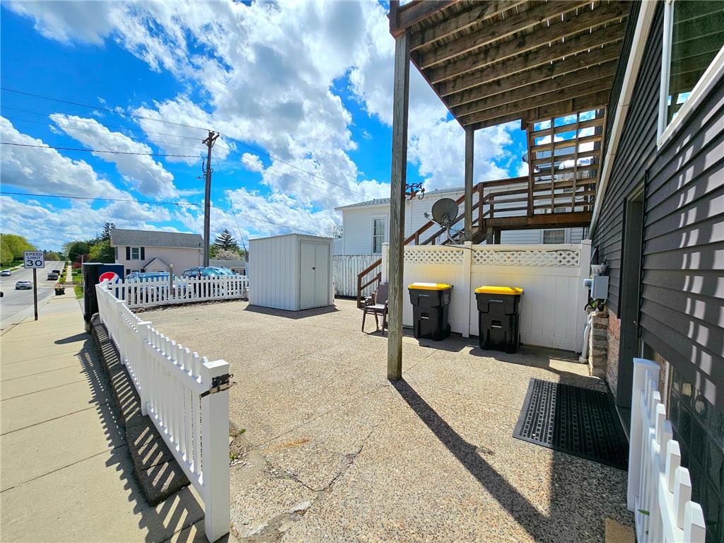 101 W Main Street Spring Grove MN 55974 7020068 image8