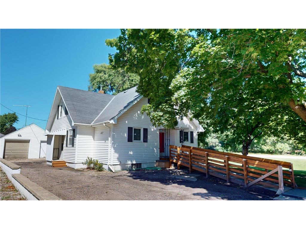 101 W North Street Kiester MN 56051 6587410 image1