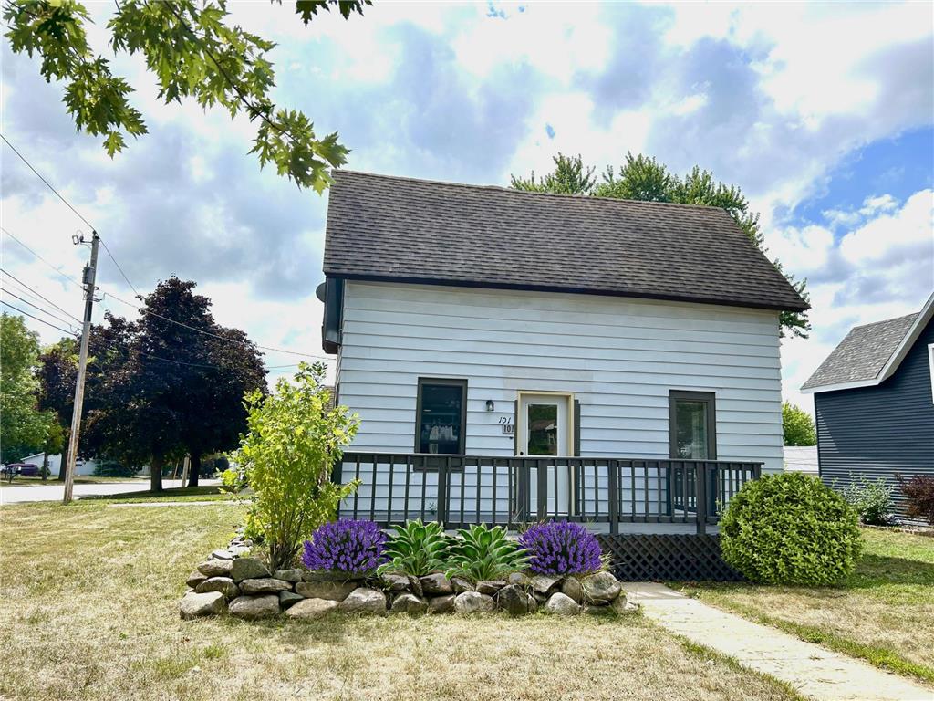 101 Water Street NW Adams MN 55909 6453548 image1