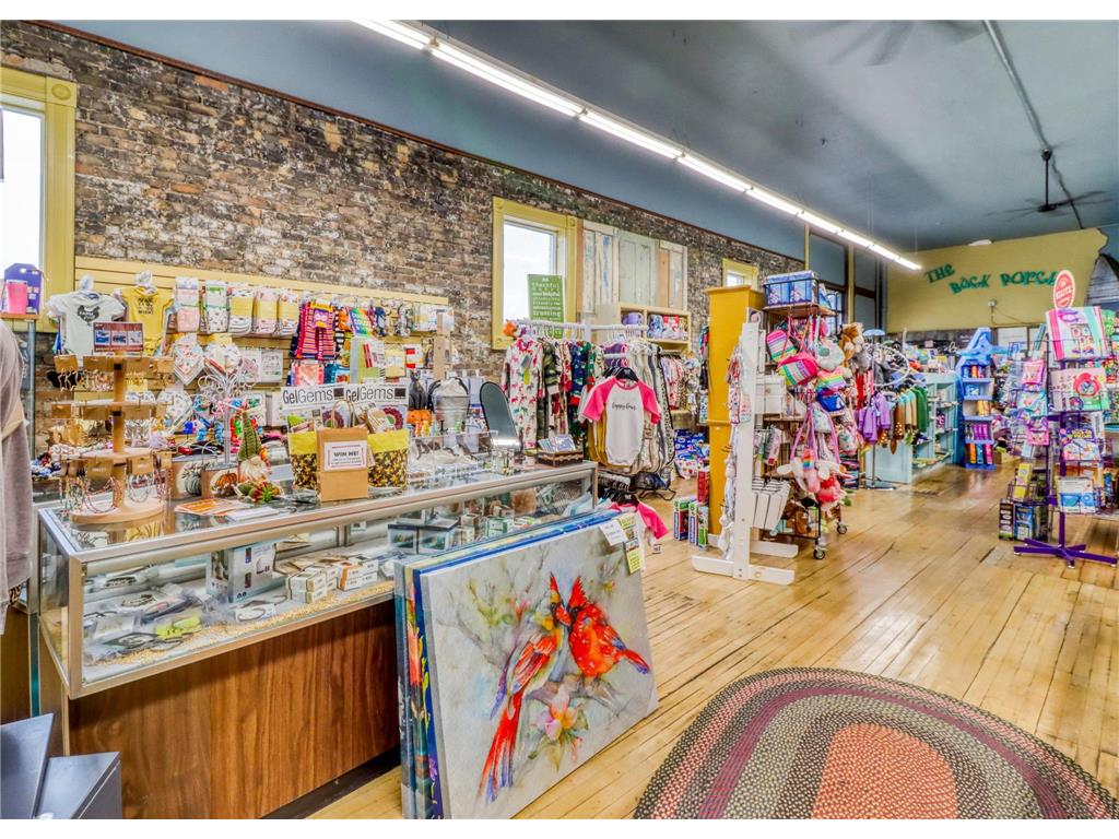 101 West Main St Perham MN 56573 6786408 image19