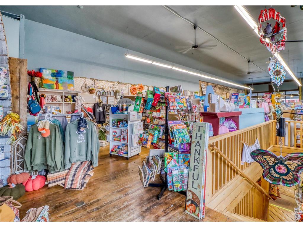 101 West Main St Perham MN 56573 6786408 image20