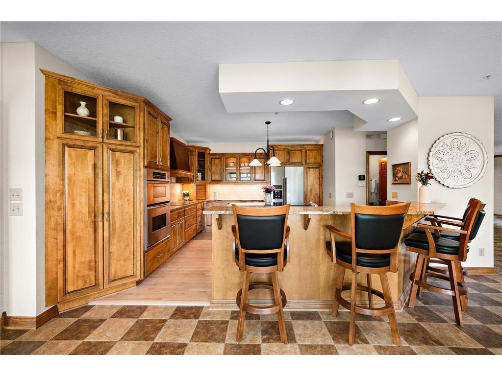 101 Willoughby Way E Minnetonka MN 55305 7066281 image17