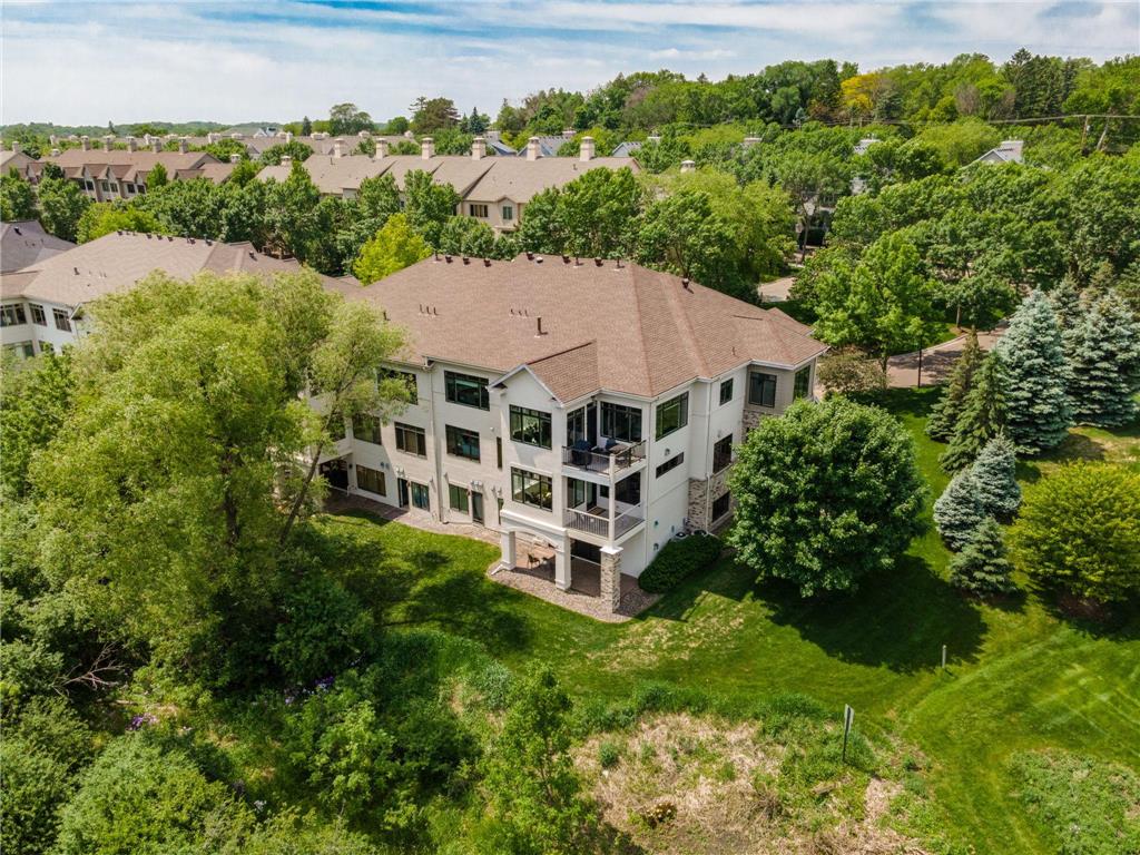 101 Willoughby Way E Minnetonka MN 55305 7066281 image8