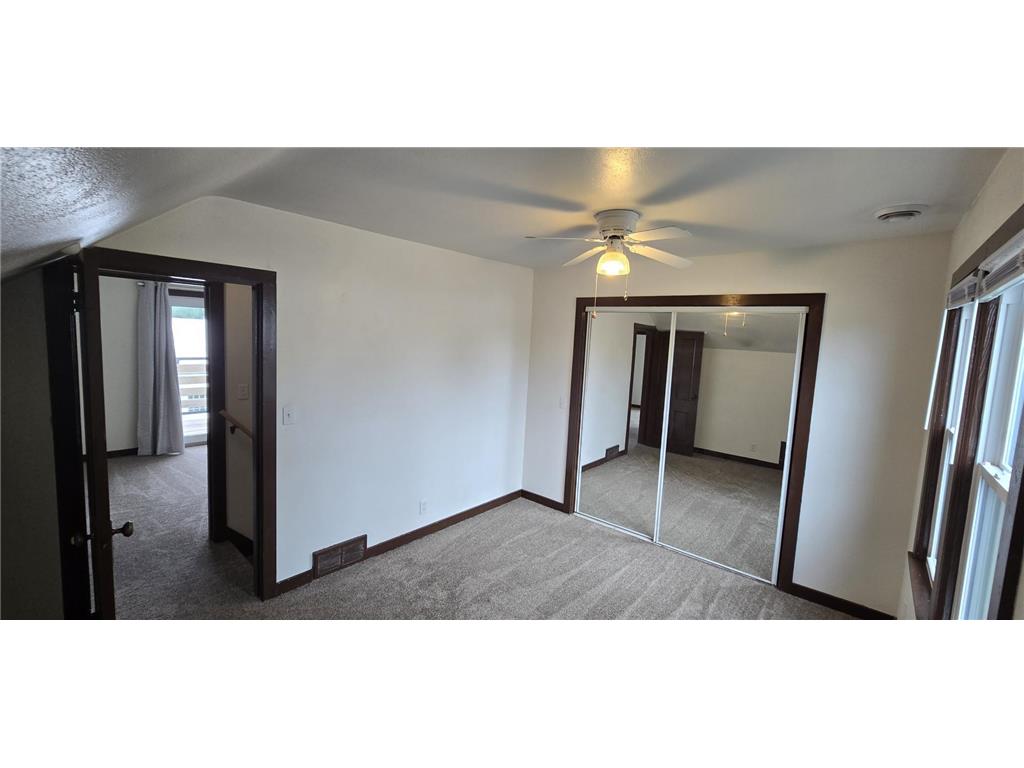 101 Wilson Street Springfield MN 56087 7095297 image20
