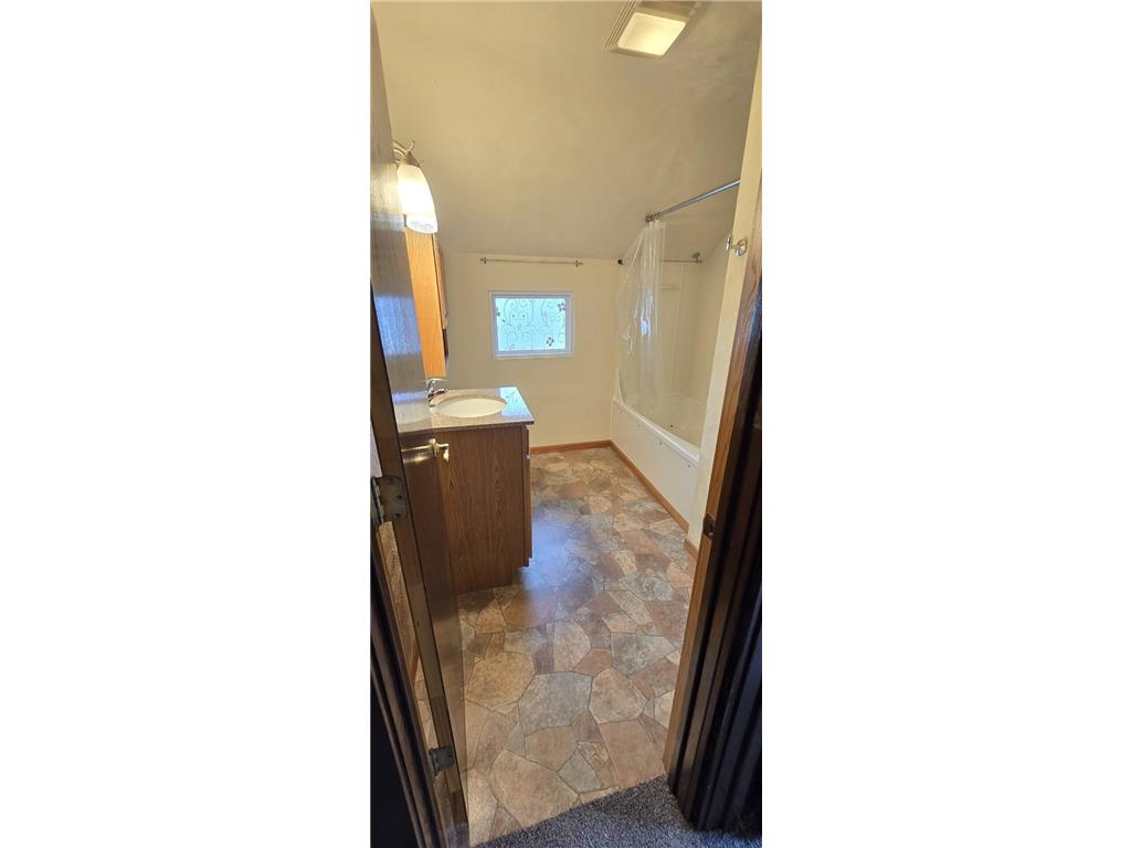 101 Wilson Street Springfield MN 56087 7095297 image24