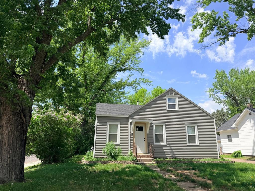 101 Wood Street N Mora MN 55051 7077146 image1