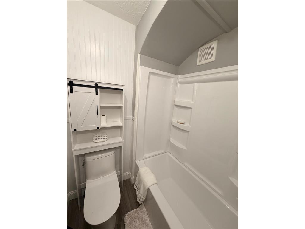 101 Wood Street N Mora MN 55051 7077146 image17