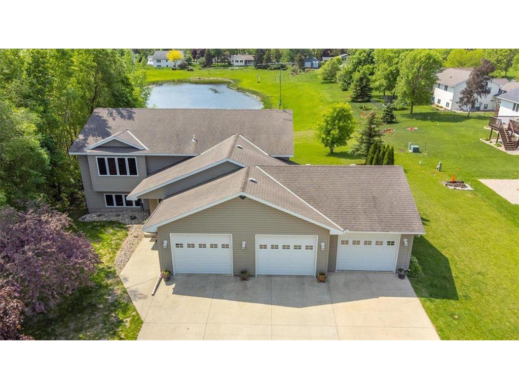 1010 22nd Street E Glencoe MN 55336 6410649 image1