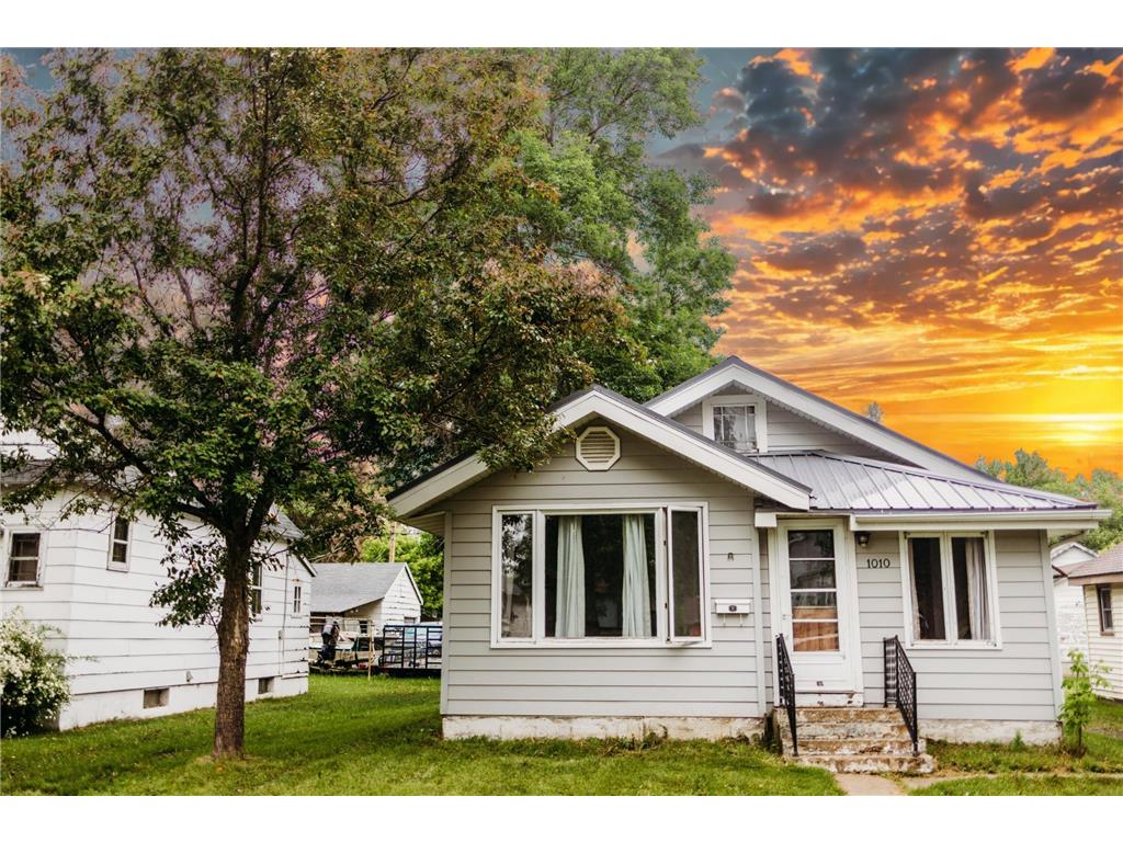 1010 8th Street International Falls MN 56649 6736930 image1