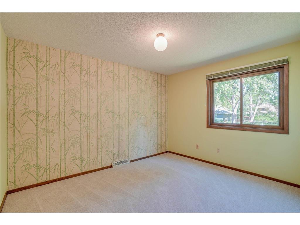 1010 94th Avenue NW Coon Rapids MN 55433 7034428 image10