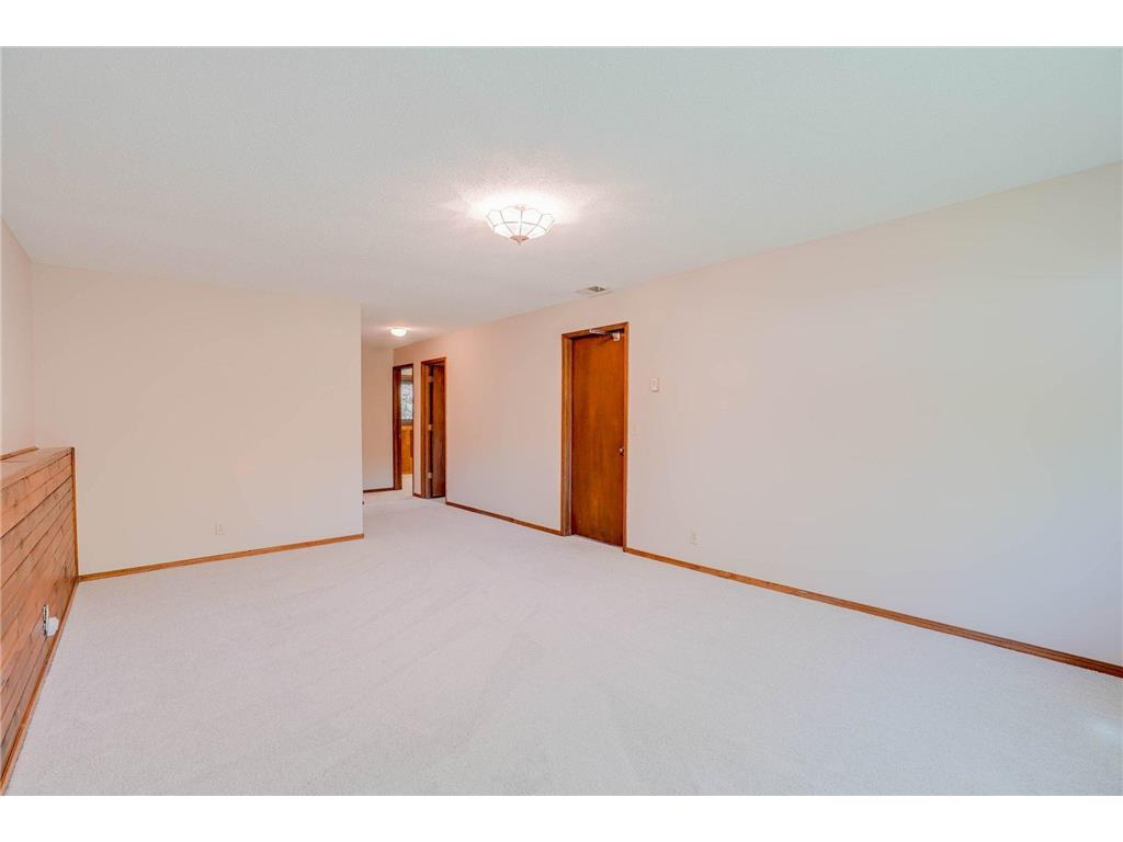 1010 94th Avenue NW Coon Rapids MN 55433 7034428 image16